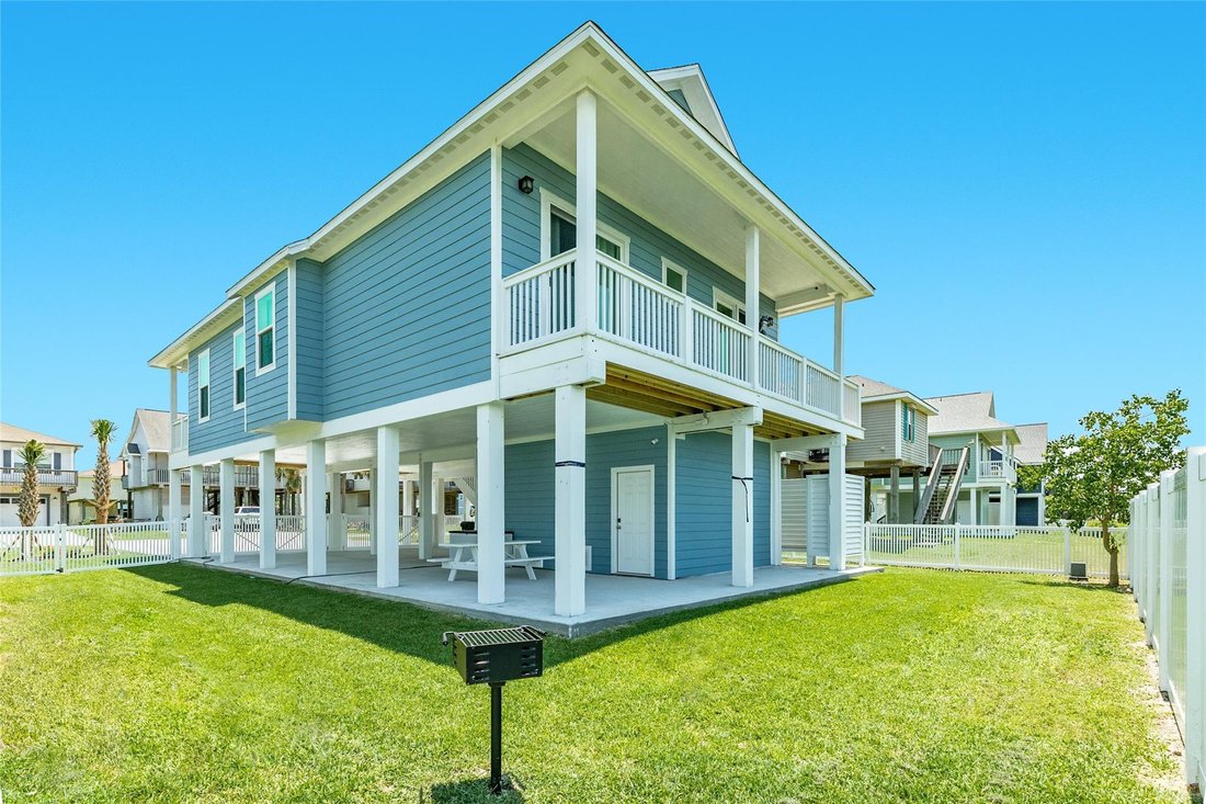 House in Galveston, Texas, United States 3 - 17242855