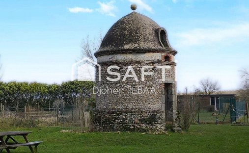House in Chateauneuf-en-Thymerais, Centre-Val de Loire, France 1