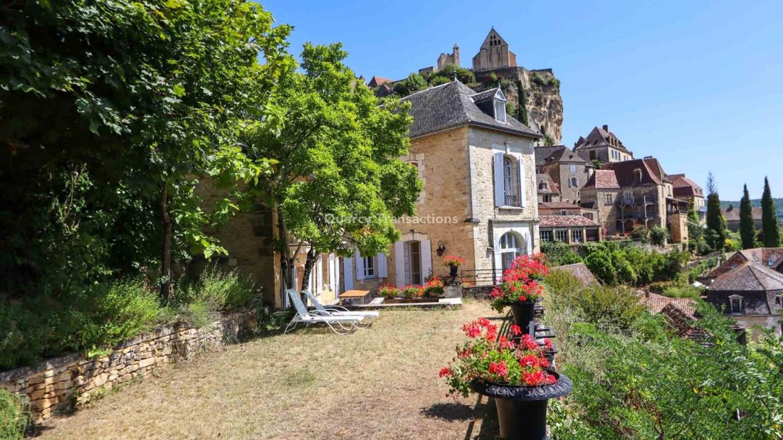 Casa a Arrondissement di Sarlat-la-Canéda, Nuova Aquitania, Francia 1 - 17241391