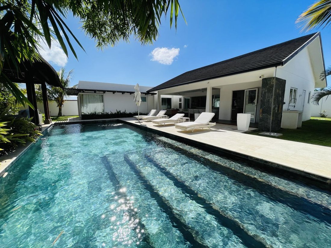 House in Grand Baie, Rivière du Rempart District, Mauritius 1 - 17240808
