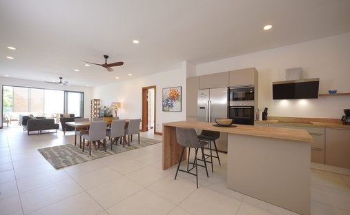Apartment in Grand Baie, Pamplemousses District, Mauritius 1