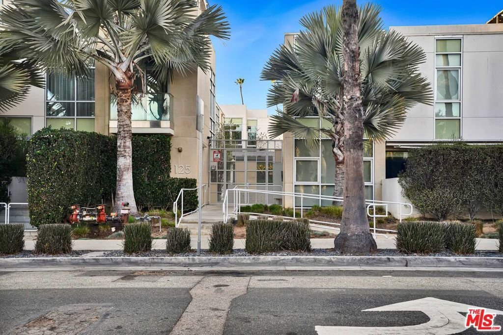 Condo in Santa Monica, California, United States 1 - 17240571