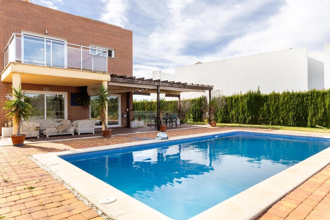 House in Betera, Valencian Community, Spain 2 - 17240676