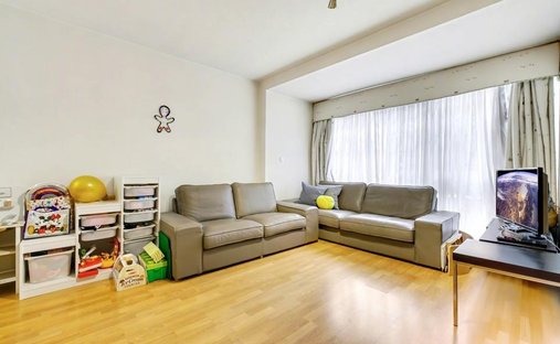 Apartment in Swiss Cottage, Camden, England 1