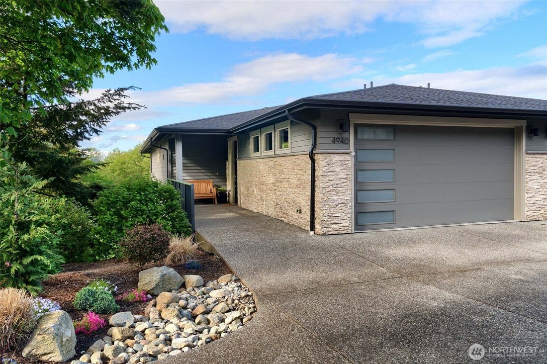 Condo in Anacortes, Washington, United States 3 - 17241292