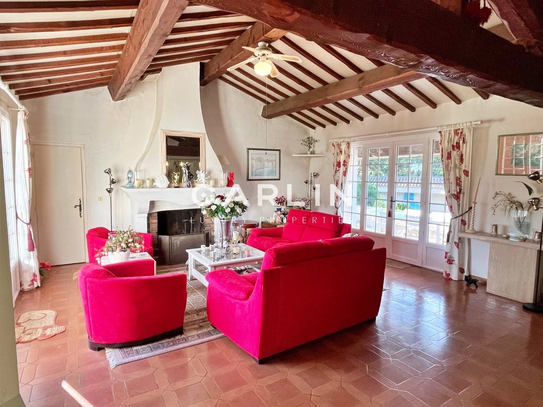 Villa in Ramatuelle, Provence-Alpes-Côte d'Azur, France 4 - 17241612