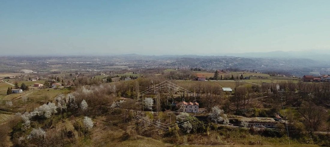 Villa in Rosignano Monferrato, Piemont, Italien 3 - 17240914