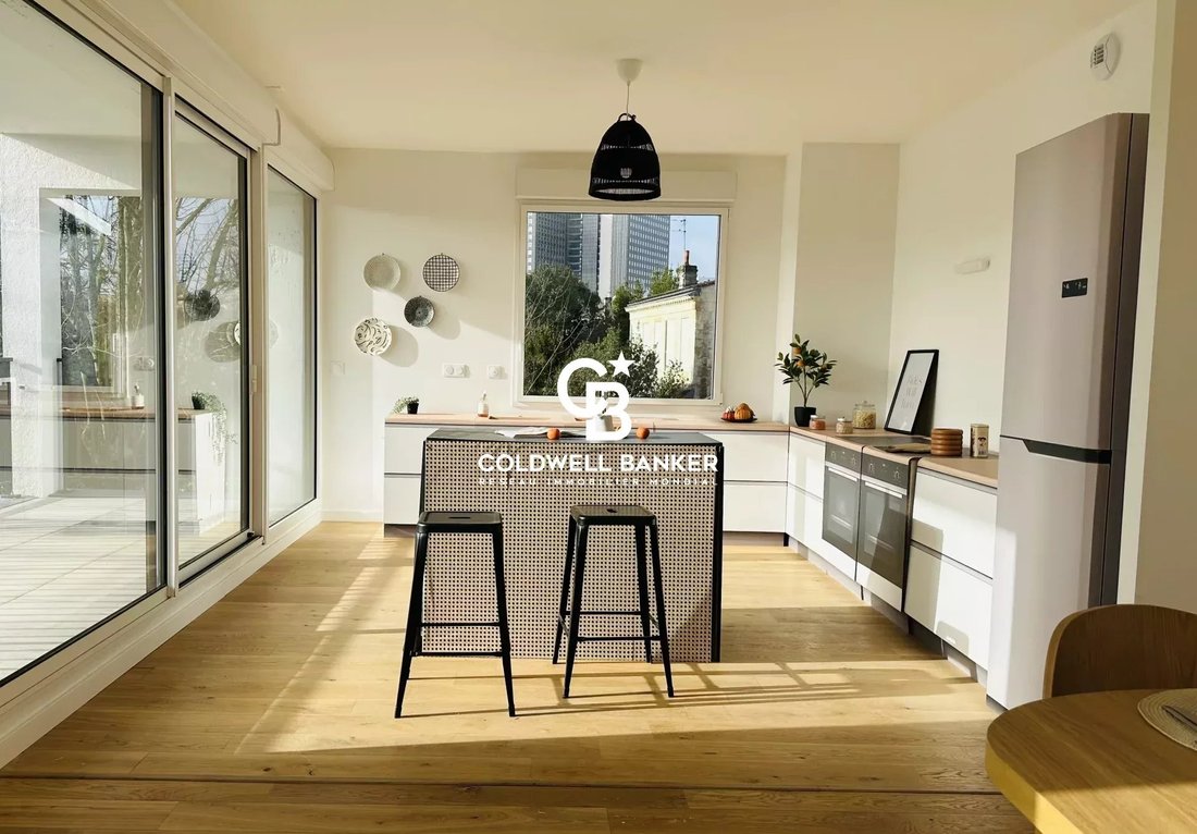 Apartment in Hôtel de Ville-Quinconce-Saint Seurin-Fondaudège, Bordeaux, France 4 - 13951914