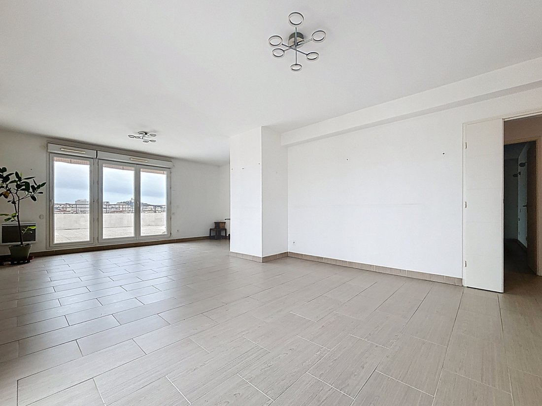 Apartment in Saint Loup, 10e Arrondissement, Marseille 5 - 17241125