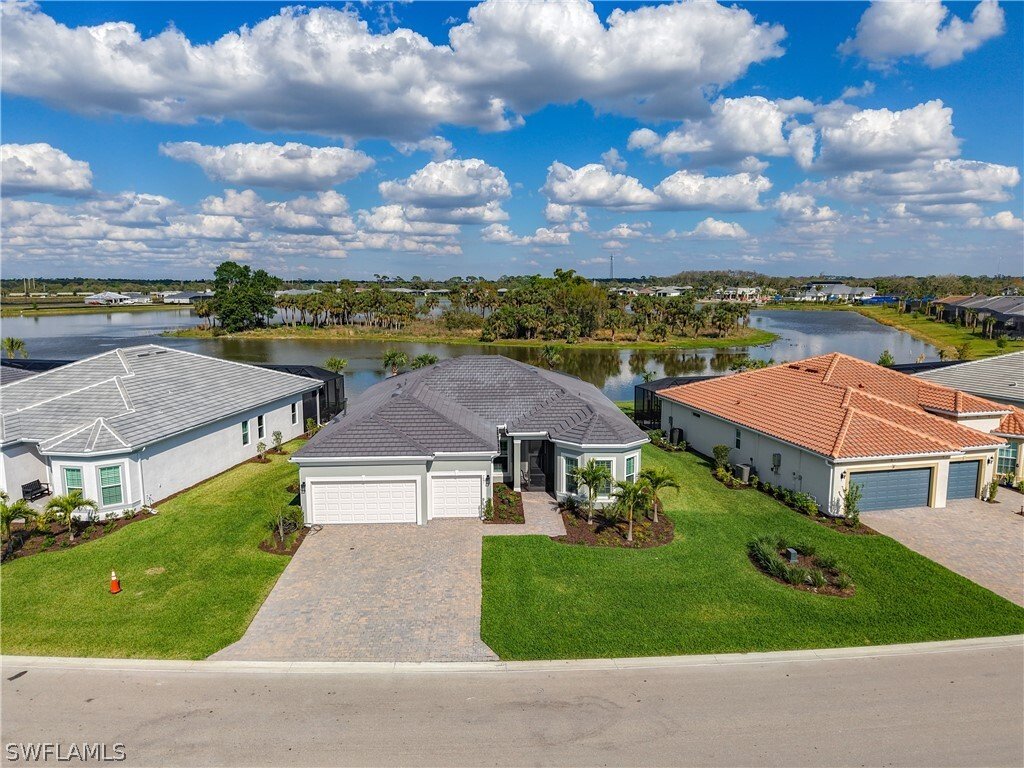 House in North Fort Myers, Florida, United States 1 - 17240111