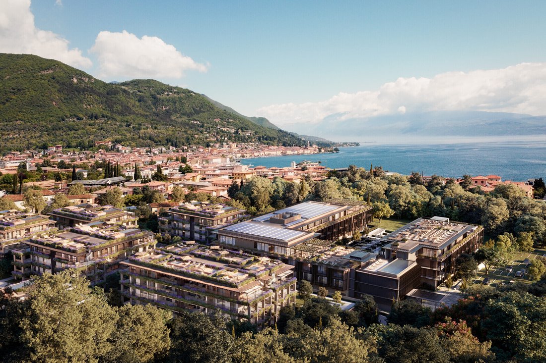 Apartment in Salo, Lombardy, Italy 5 - 17242740