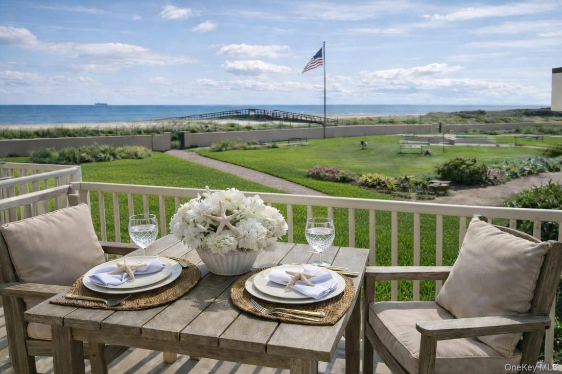 Condo in Long Beach, New York, United States 1 - 17244150