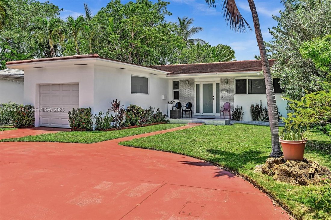 House in Bal Harbour, Florida, United States 5 - 17242559