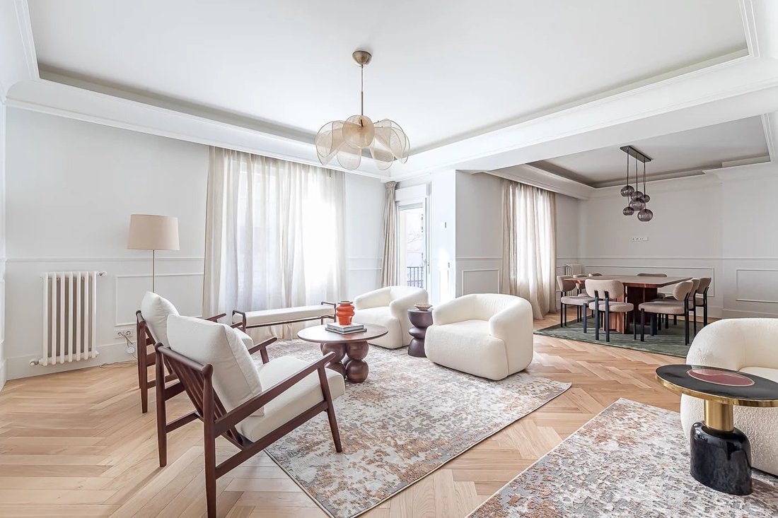Apartment in Barrio Salamanca, Madrid, Spain 3 - 17241047