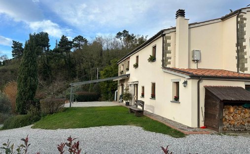 Country House in Marliana, Tuscany, Italy 1