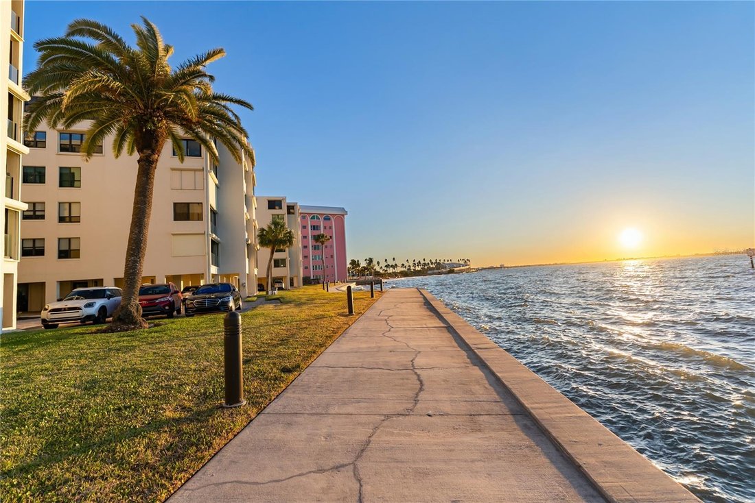 Condo in Sarasota, Florida, United States 4 - 17240266