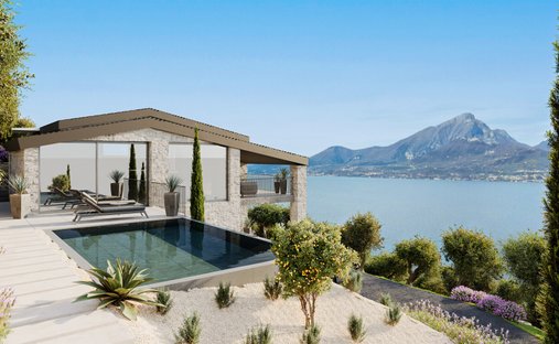 Villa in Torri del Benaco, Veneto, Italy 1
