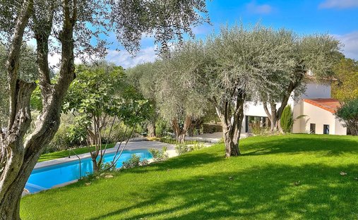 House in Mougins, Provence-Alpes-Côte d'Azur, France 1