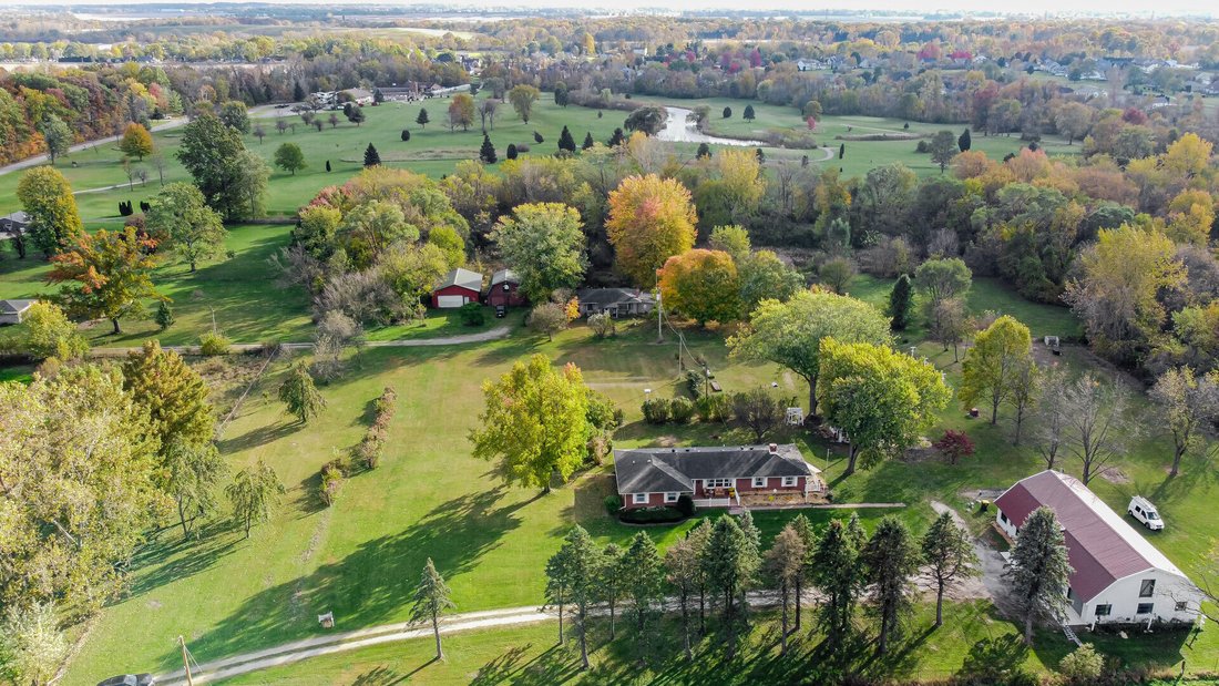 Hobart, Indiana, United States 2 - 17241524