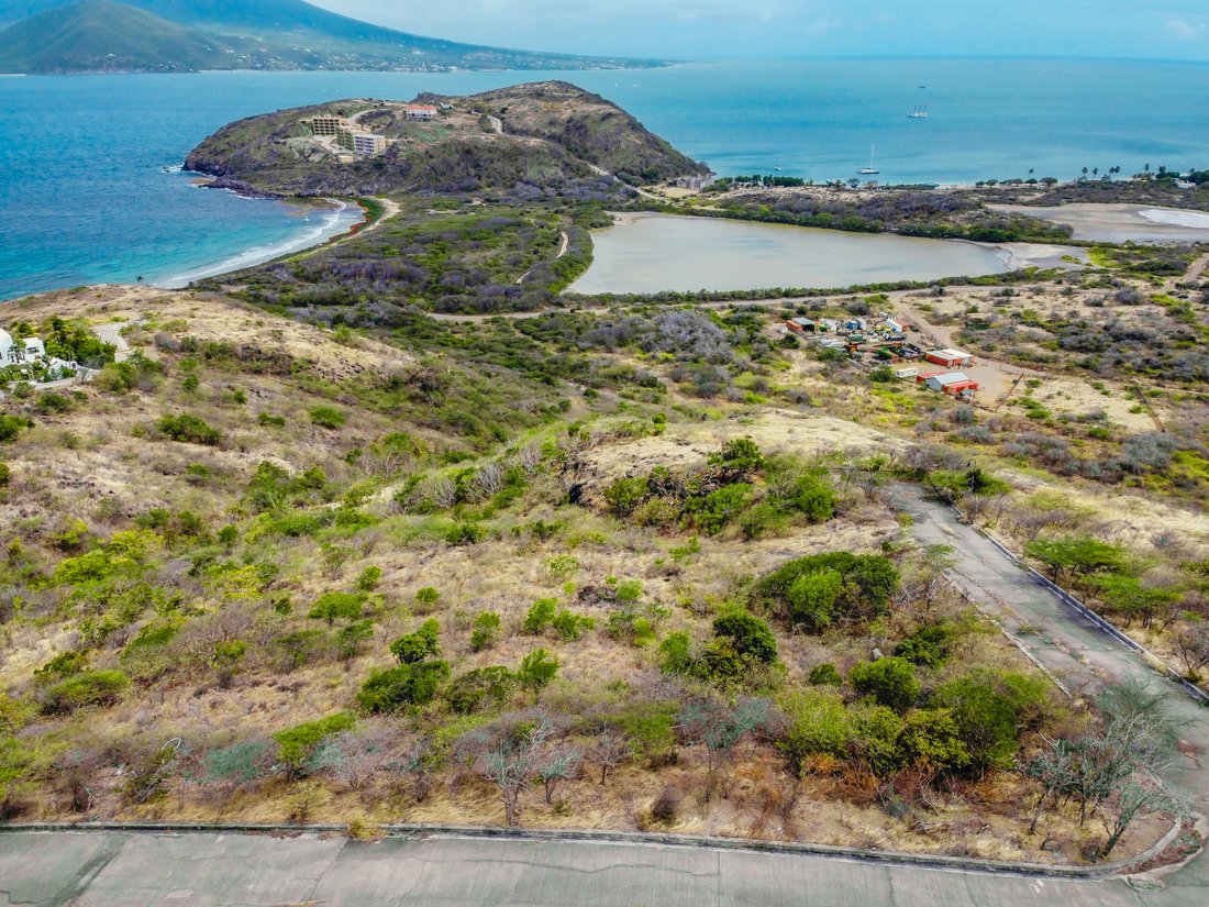 Land in Basseterre, Saint Peter Basseterre Parish, Saint Kitts and Nevis 2 - 17240927