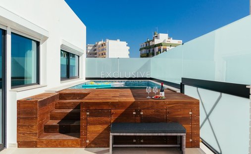 Apartment in Faro (Se e Sao Pedro), Algarve, Portugal 1