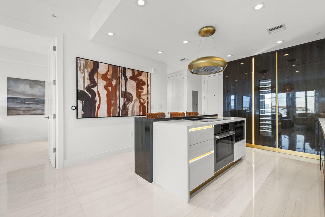 Condo in Boca Raton, Florida, United States 2 - 17244237