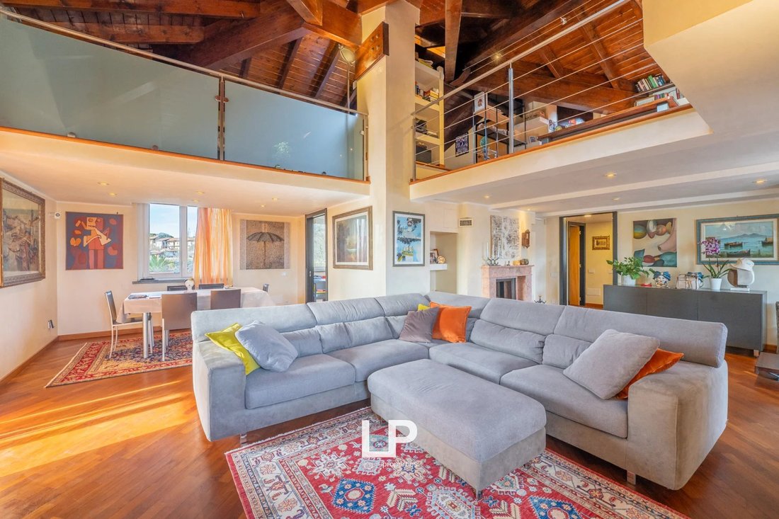 Penthouse in Sesto Calende, Lombardy, Italy 1 - 17241740