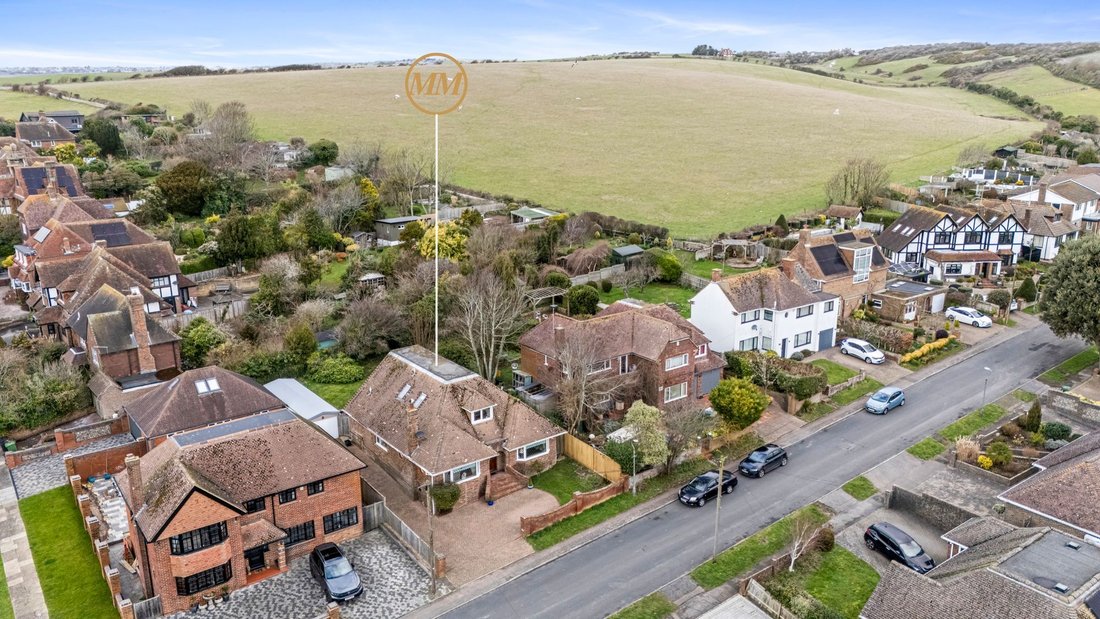 House in Rottingdean, England 2 - 17241498