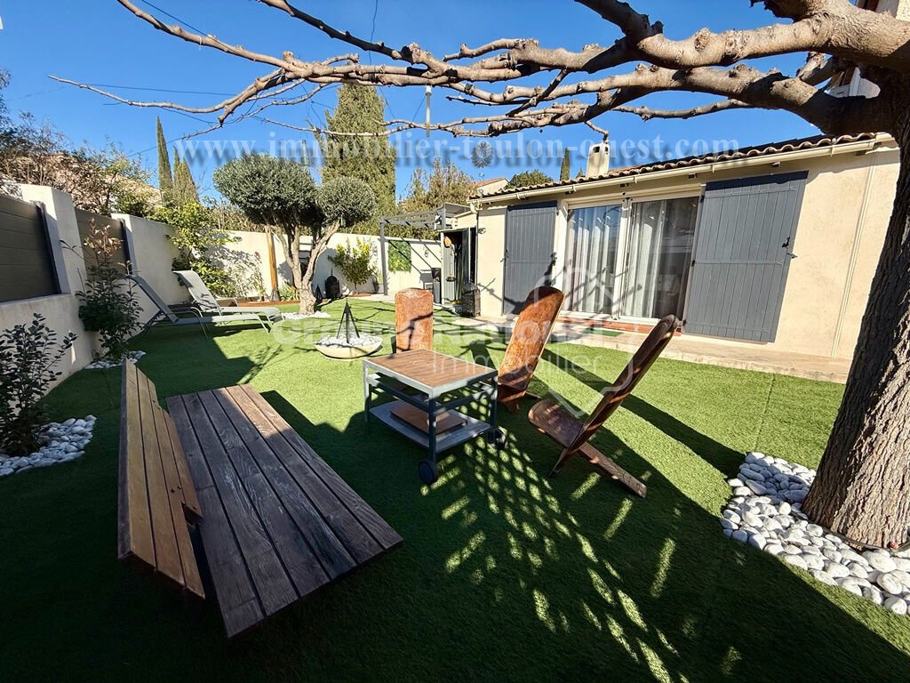 Villa in Les Freres-Les Cancades-Les Ginestes, Le Beausset, France 1 - 17244114