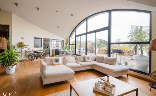 Estate in Saint Cyprien, Toulouse, France 1