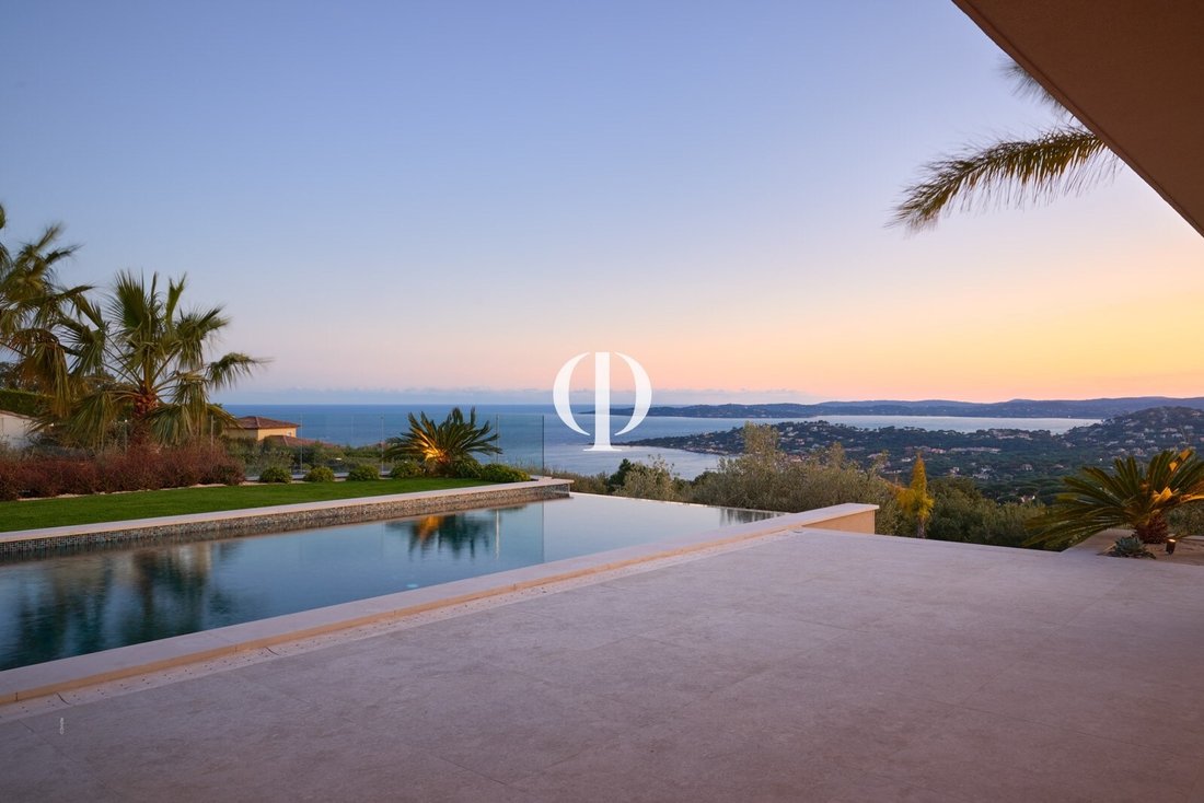 Villa in Nartelle-Noyer-Bellevue-bd des Sardinaux, Sainte-Maxime, France 4 - 17241189