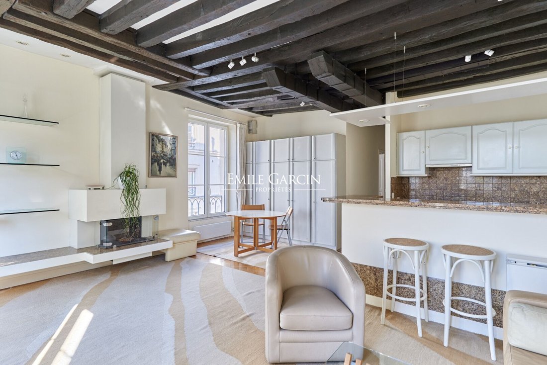 Apartment in Palais Royal, Paris 1er Arrondissement, Paris 3 - 17244098