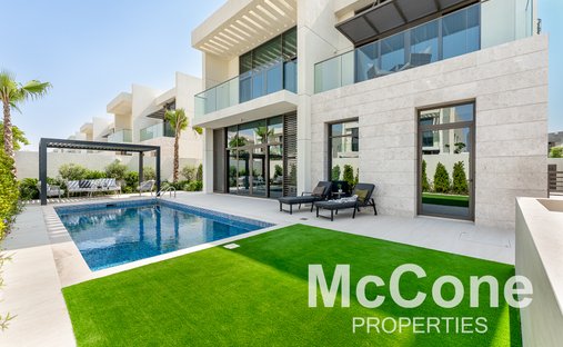Villa in Dubai, Dubai, Vereinigte Arabische Emirate 1