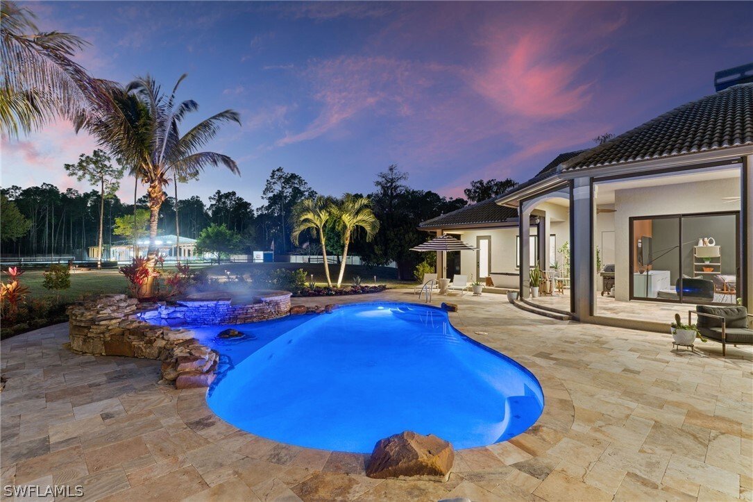 House in Naples, Florida, United States 4 - 17240150