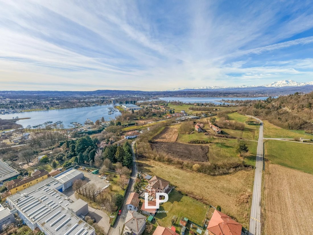 Penthouse in Sesto Calende, Lombardy, Italy 4 - 17241740
