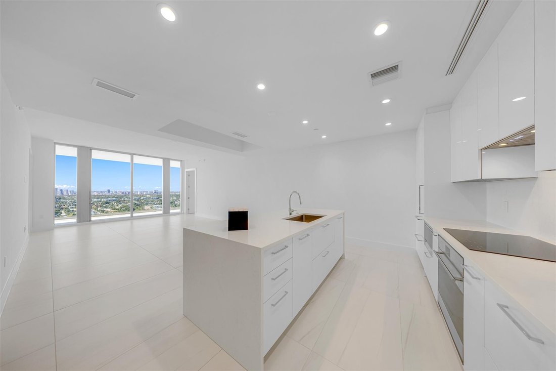 Condo in Fort Lauderdale, Florida, United States 5 - 17242778