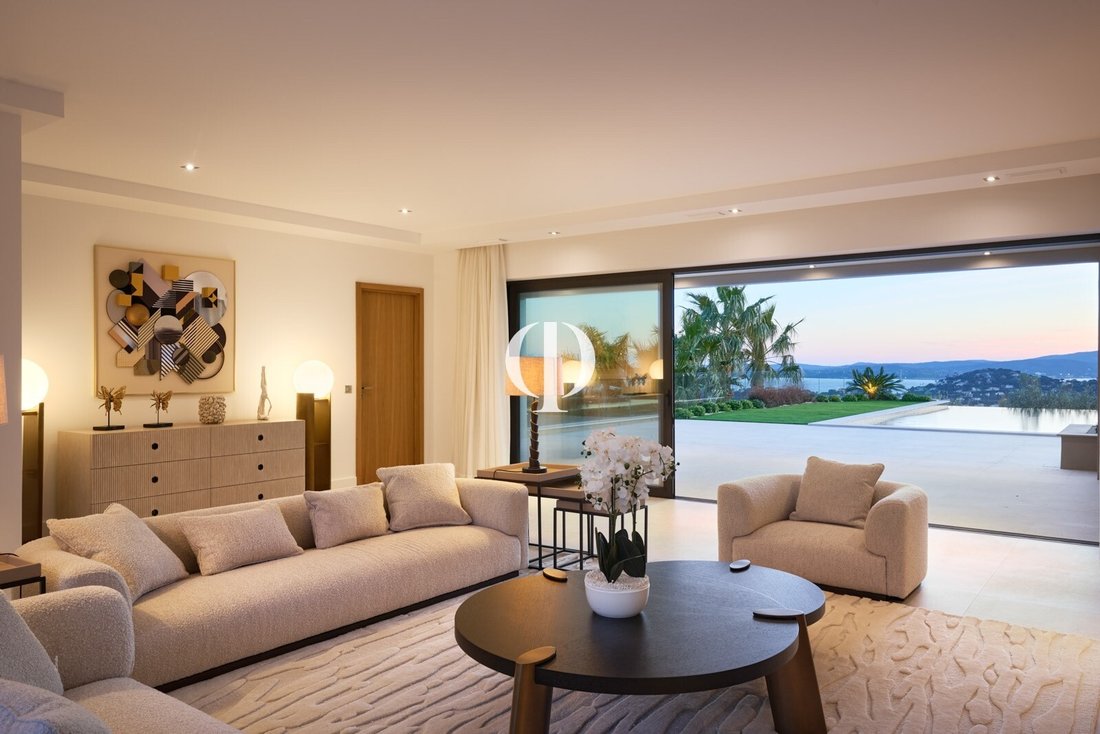 Villa in Nartelle-Noyer-Bellevue-bd des Sardinaux, Sainte-Maxime, France 5 - 17241189