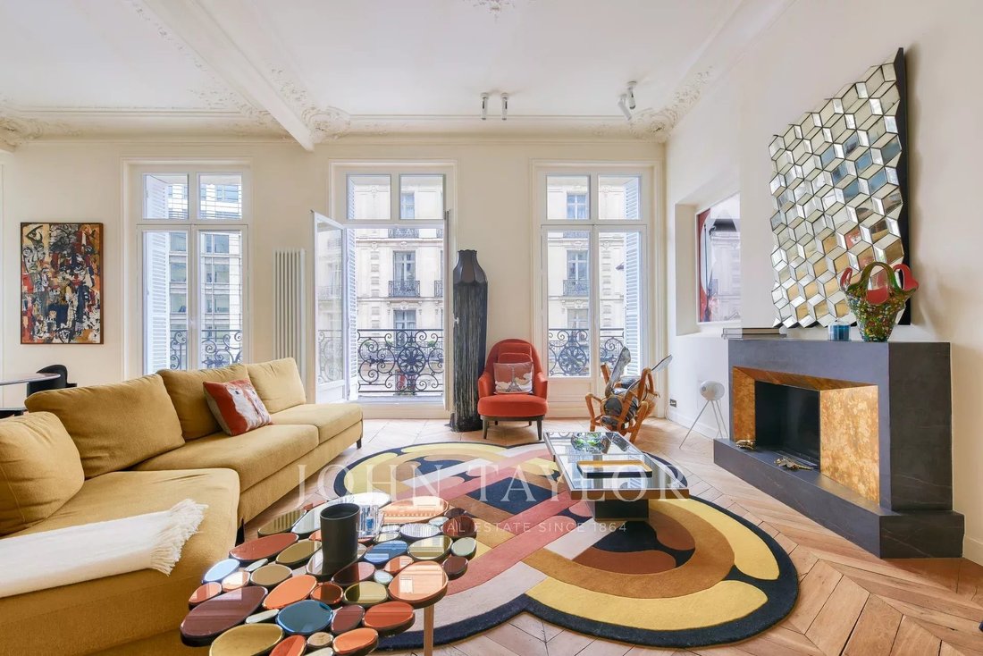 Apartment in Vivienne-Gaillon, Paris 2e Arrondissement, Paris 3 - 17241745