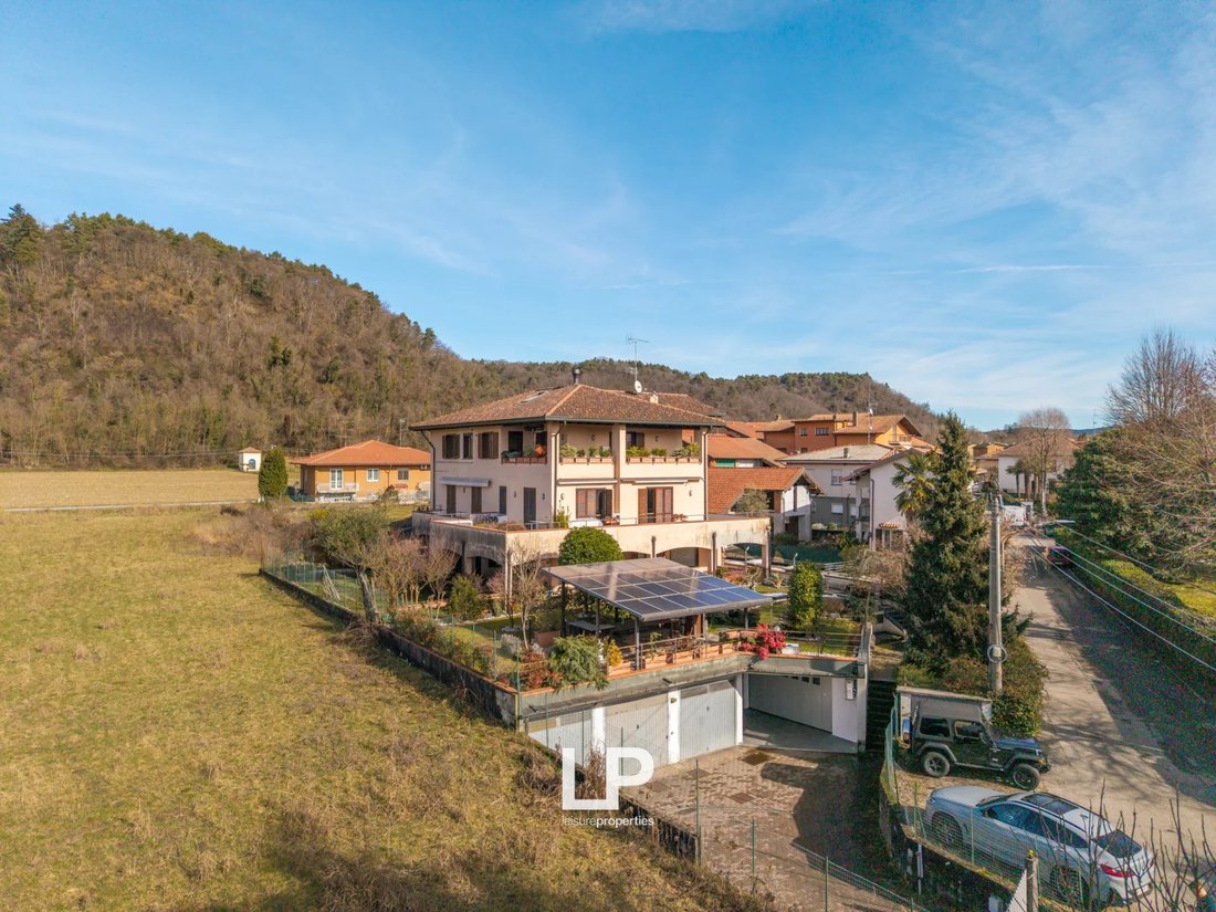 Penthouse in Sesto Calende, Lombardy, Italy 5 - 17241740