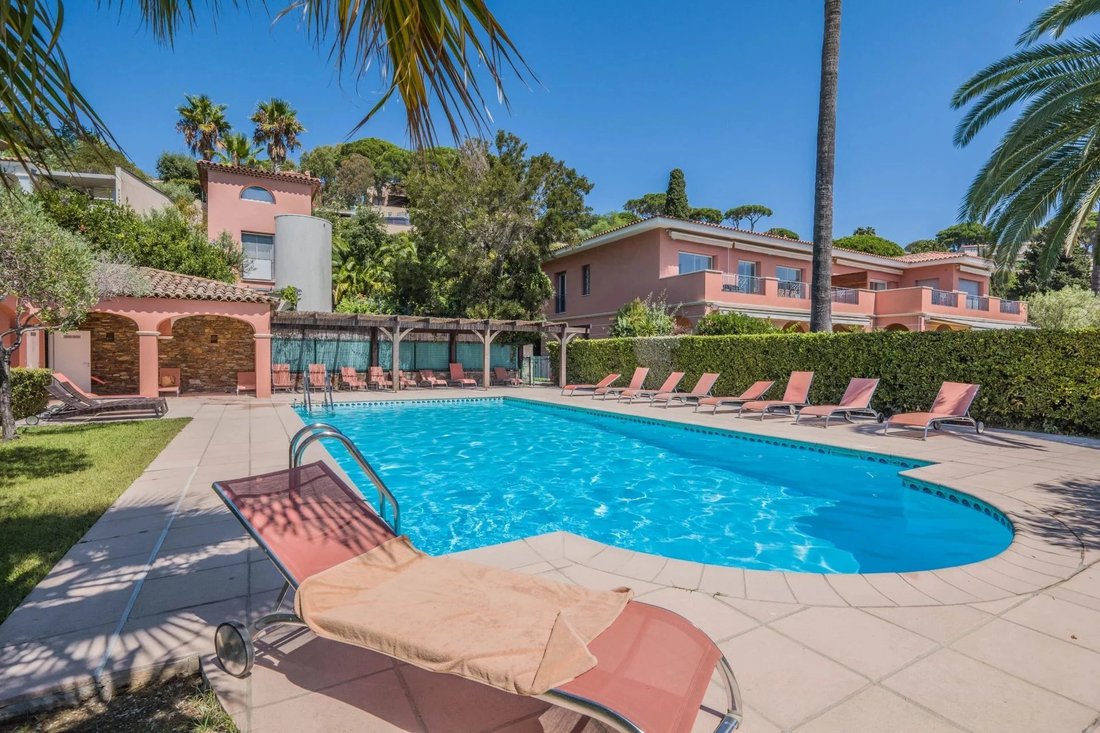 Villa in Nartelle-Noyer-Bellevue-bd des Sardinaux, Sainte-Maxime, France 3 - 17241750