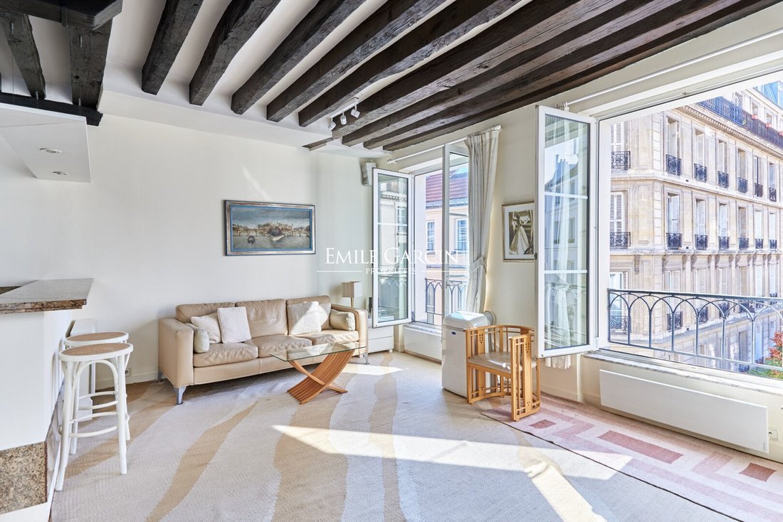 Apartment in Palais Royal, Paris 1er Arrondissement, Paris 1 - 17244098