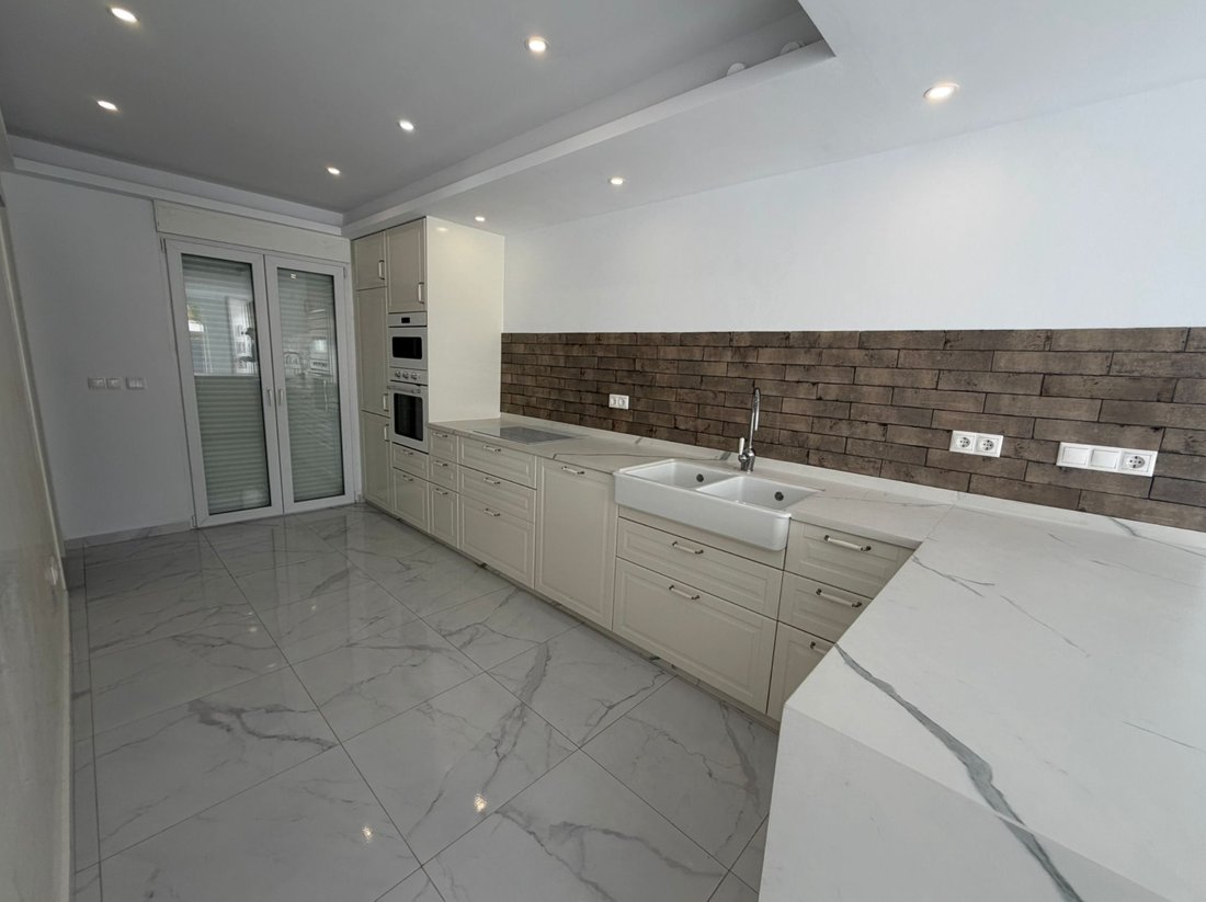 Villa in Torrevieja, Valencian Community, Spain 4 - 14391905
