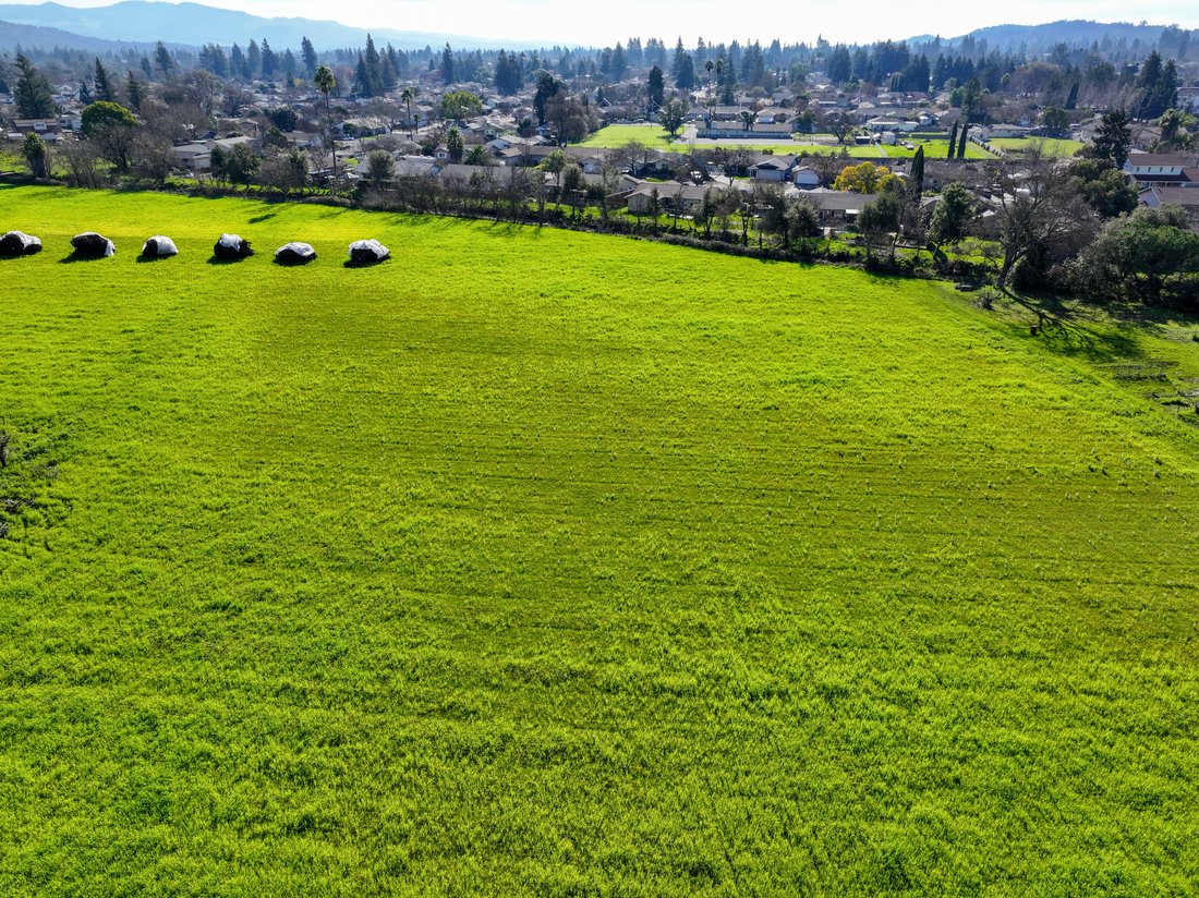 Land in Napa, California, United States 5 - 17242131