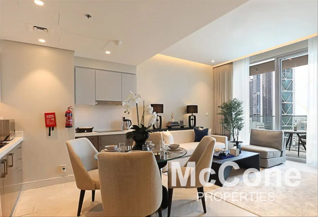 Apartment in Downtown Dubai, Dubai, United Arab Emirates 1 - 17241012