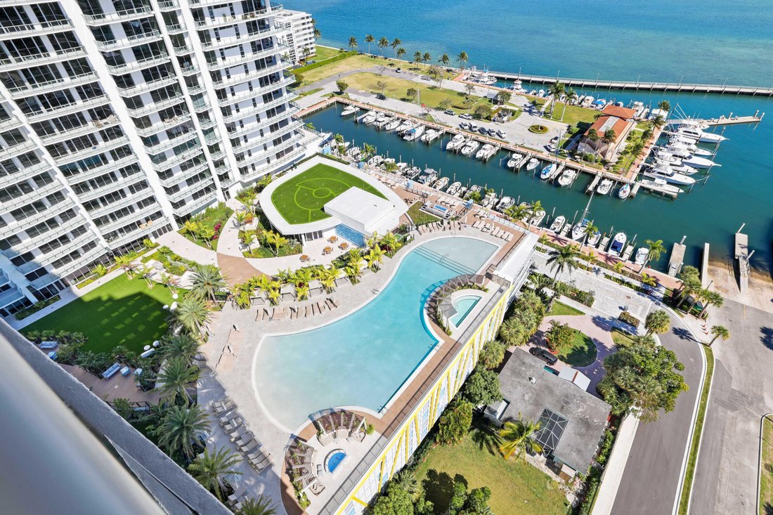 Condo in Lake Park, Florida, United States 5 - 17104199