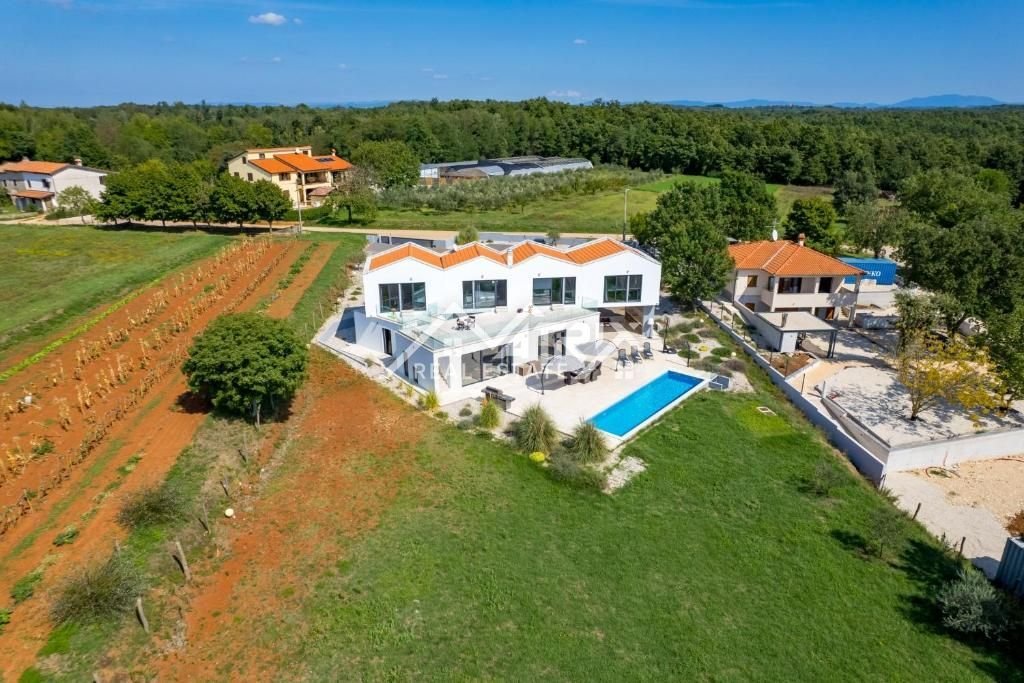 House in Porec, Istria County, Croatia 1 - 17244138