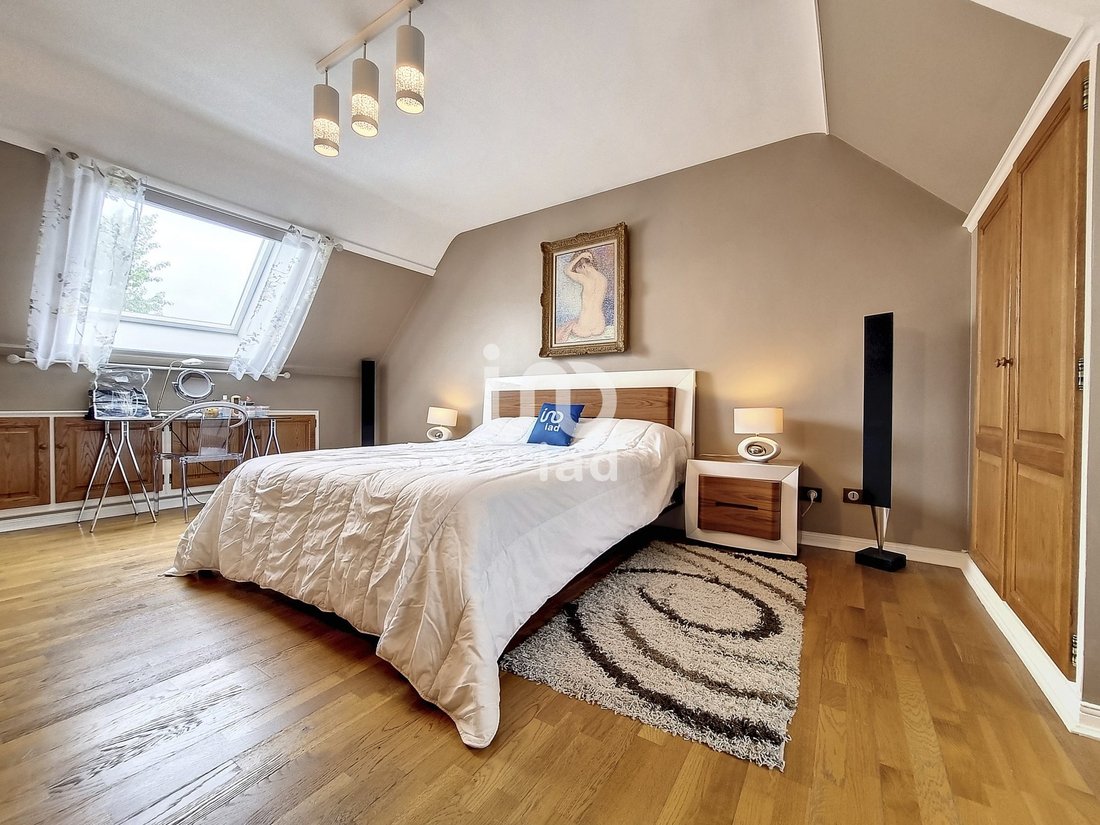 House in Le Blanc-Mesnil, Ile-de-France, France 5 - 17244870