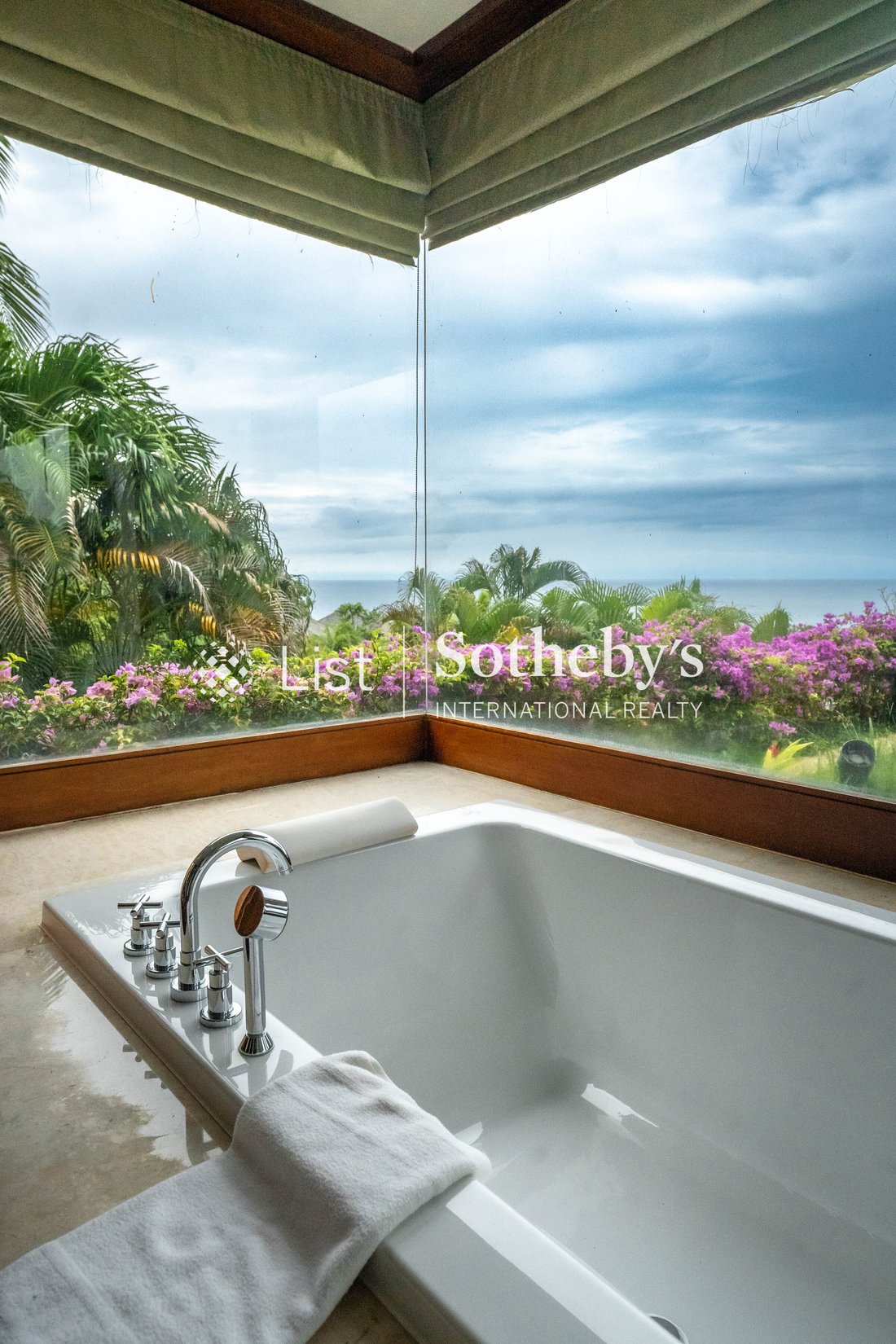 House in Phuket, Phuket, Thailand 4 - 17244740