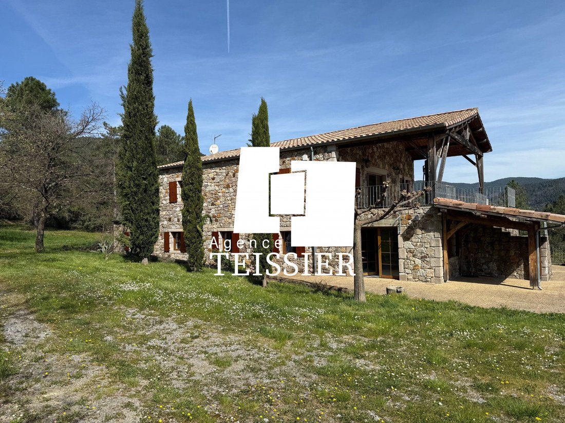 House in Saint-Pierre-Saint-Jean, Auvergne-Rhône-Alpes, France 1 - 17244949