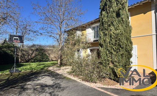 Villa in Vieux Village, Pibrac, France 1